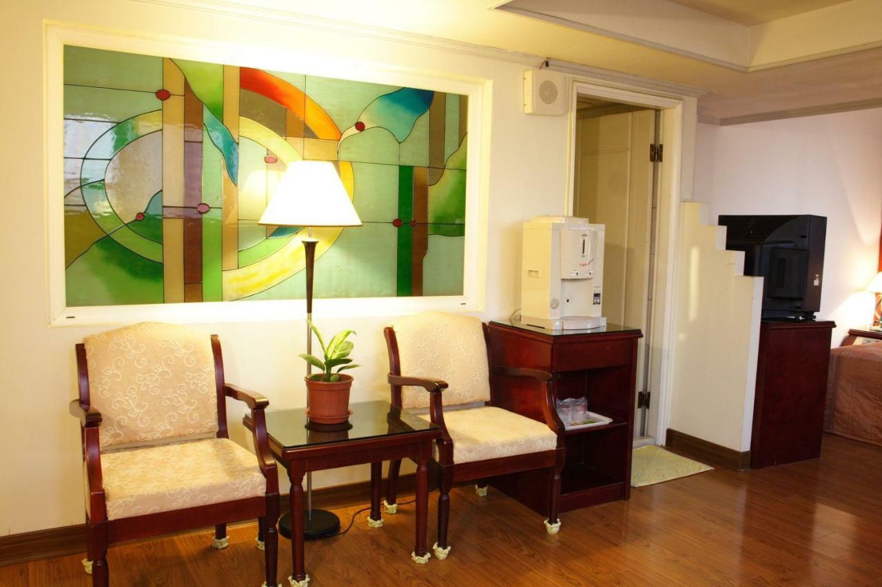 Athens Hotel Taichung Exterior foto